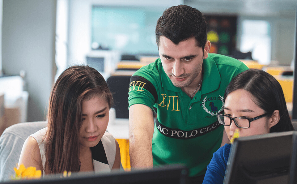 Cloud infrastructure migration with zero downtime